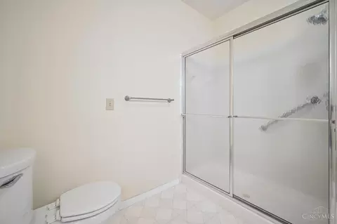 7826 Gapstow Brg, Cincinnati, OH 45231 photo 25