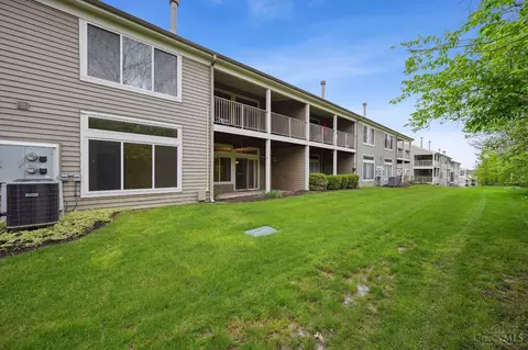 7826 Gapstow Brg, Cincinnati, OH 45231 photo 32