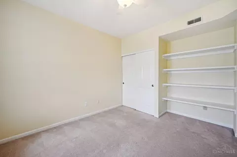 7826 Gapstow Brg, Cincinnati, OH 45231 photo 16