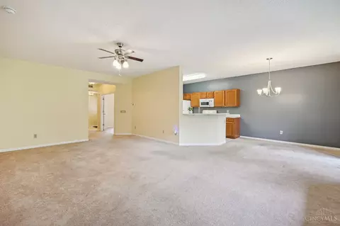 7826 Gapstow Brg, Cincinnati, OH 45231 photo 4