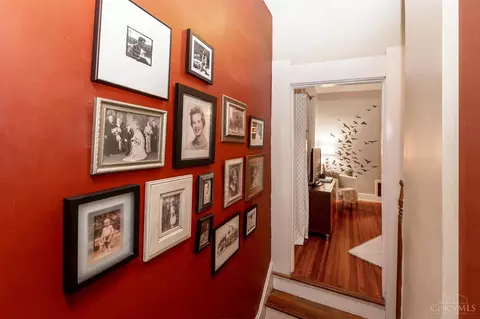 259 Emming St, Cincinnati, OH 45219 photo 28