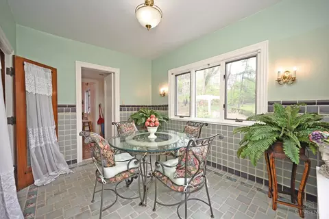 Dining - 3934 Leyman Dr, Cincinnati, OH 45229 photo 7 of 7