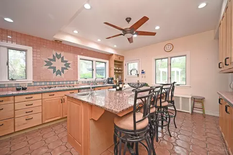 Kitchen - 3934 Leyman Dr, Cincinnati, OH 45229 photo 2 of 5
