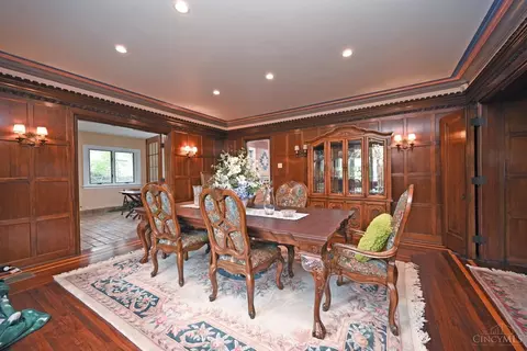 Dining - 3934 Leyman Dr, Cincinnati, OH 45229 photo 3 of 7