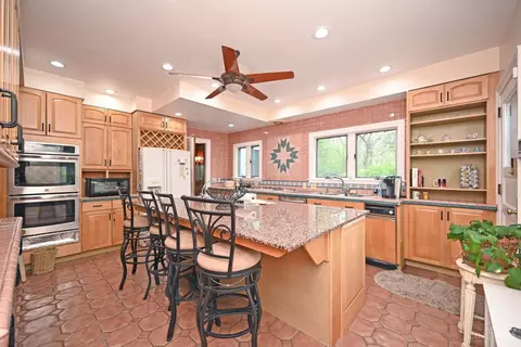 Kitchen - 3934 Leyman Dr, Cincinnati, OH 45229 photo 1 of 5