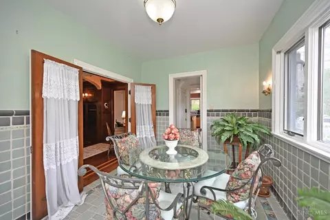 Dining - 3934 Leyman Dr, Cincinnati, OH 45229 photo 6 of 7