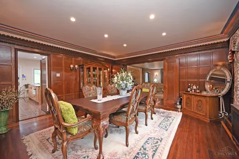 Dining - 3934 Leyman Dr, Cincinnati, OH 45229 photo 4 of 7