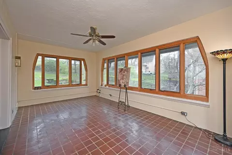 Exterior - 3934 Leyman Dr, Cincinnati, OH 45229 photo 9 of 26