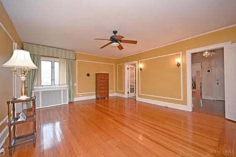Bedroom - 3934 Leyman Dr, Cincinnati, OH 45229 photo 2 of 12
