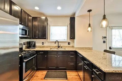 2891 Markbreit Ave, Cincinnati, OH 45209 photo 18