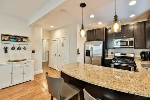 2891 Markbreit Ave, Cincinnati, OH 45209 photo 22