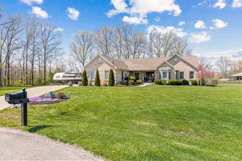 104 Autumn Ct, Mount Orab, OH 45154