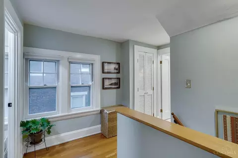 Entry Way - 1156 Inglenook Pl, Cincinnati, OH 45208 photo 5 of 5