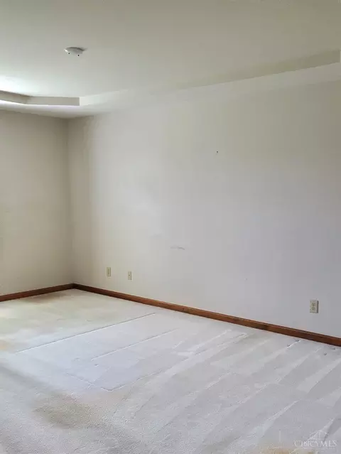 Bedroom - 4331 Regency Ridge Ct, Cincinnati, OH 45248 photo 8 of 8