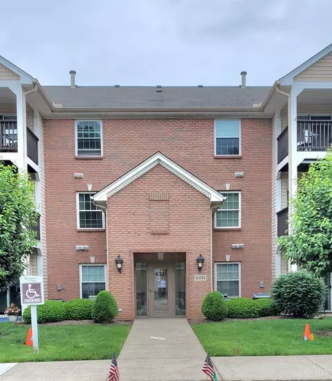 Exterior - 4331 Regency Ridge Ct, Cincinnati, OH 45248 photo 1 of 6