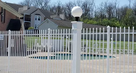 Exterior - 4331 Regency Ridge Ct, Cincinnati, OH 45248 photo 5 of 6