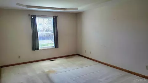 Bedroom - 4331 Regency Ridge Ct, Cincinnati, OH 45248 photo 2 of 8