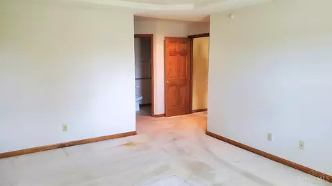 Bedroom - 4331 Regency Ridge Ct, Cincinnati, OH 45248 photo 4 of 8