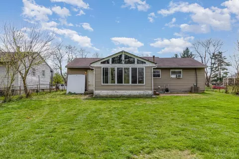 Exterior - 9277 Comstock Dr, Cincinnati, OH 45231 photo 4 of 5