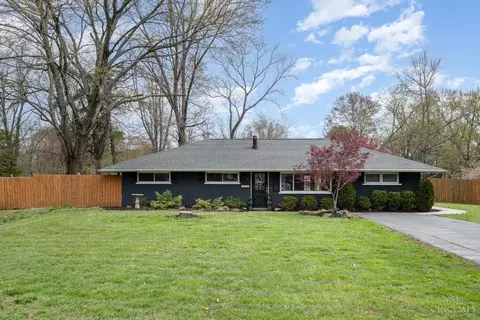 3870 Gordon Dr, Amelia, OH 45102