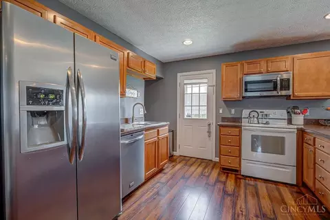 11542 Raphael Pl, Forest Park, OH 45240 photo 8