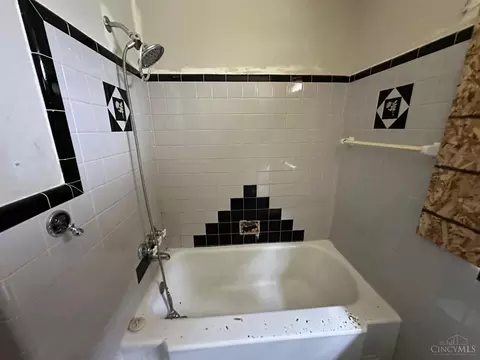1253 Sunset Ave, Cincinnati, OH 45205 photo 34