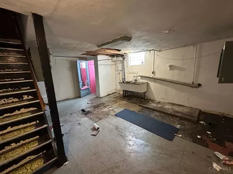 1253 Sunset Ave, Cincinnati, OH 45205 photo 47
