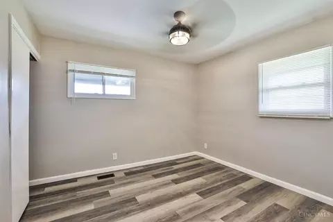 8672 Balboa Dr, Cincinnati, OH 45231 photo 17