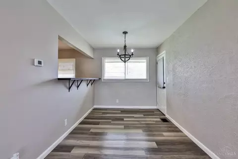 8672 Balboa Dr, Cincinnati, OH 45231 photo 7