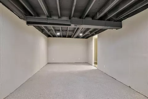 8672 Balboa Dr, Cincinnati, OH 45231 photo 20