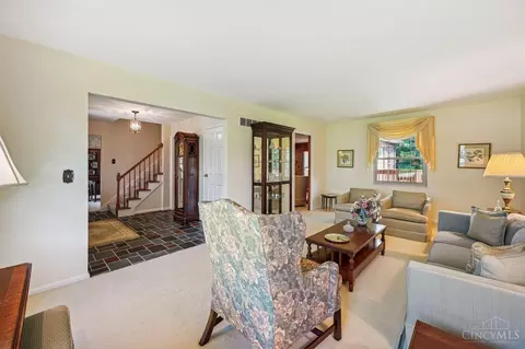 7922 Treeheights Ct, Montgomery, OH 45242 photo 5