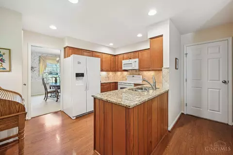 7922 Treeheights Ct, Montgomery, OH 45242 photo 14