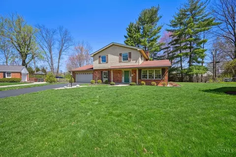 7922 Treeheights Ct, Montgomery, OH 45242 photo 2
