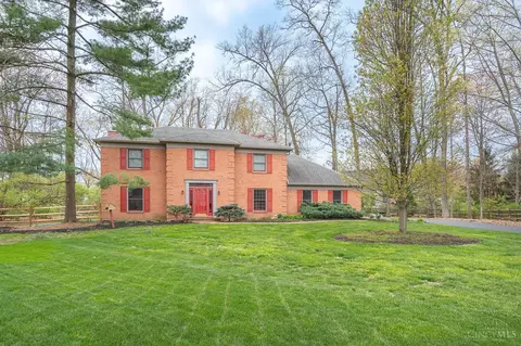 8122 Kemperridge Ct, Cincinnati, OH 45249