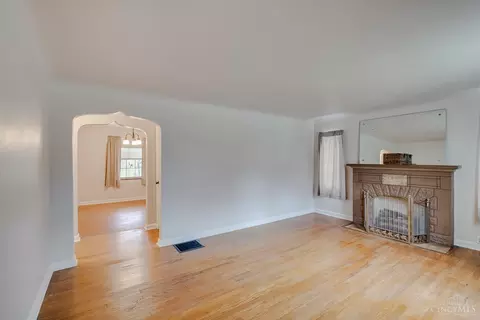 3939 Farrell Dr, Cincinnati, OH 45211 photo 6