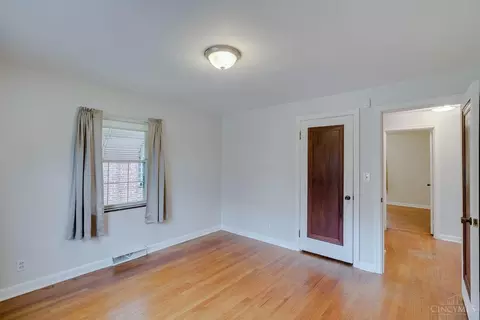 3939 Farrell Dr, Cincinnati, OH 45211 photo 20