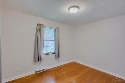 3939 Farrell Dr, Cincinnati, OH 45211 photo 23