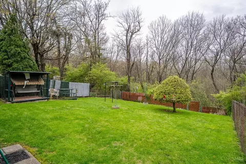 3939 Farrell Dr, Cincinnati, OH 45211 photo 44