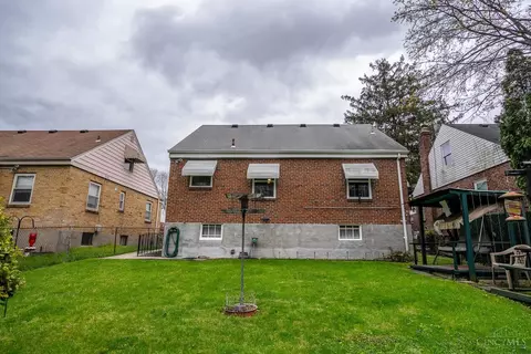 3939 Farrell Dr, Cincinnati, OH 45211 photo 49