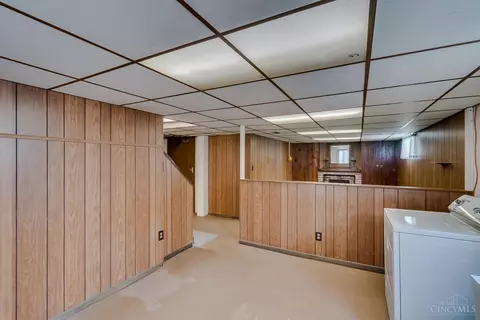 3939 Farrell Dr, Cincinnati, OH 45211 photo 38