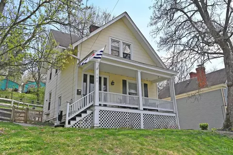 586 Empress Ave, Cincinnati, OH 45226