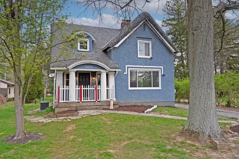 6878 Beechmont Ave, Anderson Twp, OH 45230