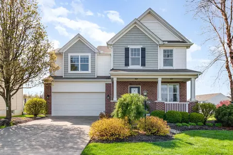 1726 Greentree Meadows Dr, Lebanon, OH 45036