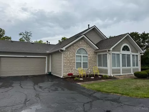 9632 Belfry Ct, Washington Township, OH 45458