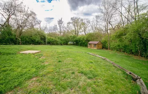 Exterior - 4290 Bantam Ln, Cincinnati, OH 45245 photo 7 of 8