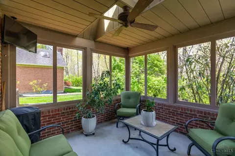 Exterior - 9274 Witherbone Ct, Cincinnati, OH 45242 photo 2 of 10