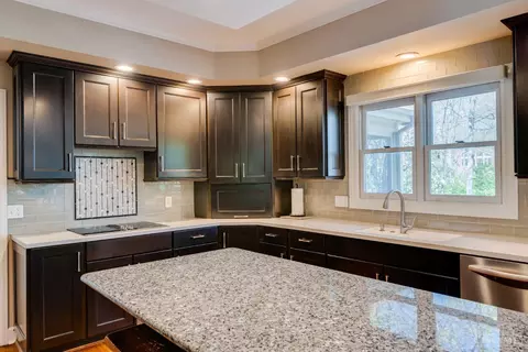 Kitchen - 9274 Witherbone Ct, Cincinnati, OH 45242 photo 5 of 7