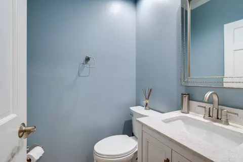 Bath - 9274 Witherbone Ct, Cincinnati, OH 45242 photo 2 of 11