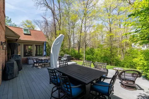 Exterior - 9274 Witherbone Ct, Cincinnati, OH 45242 photo 9 of 10