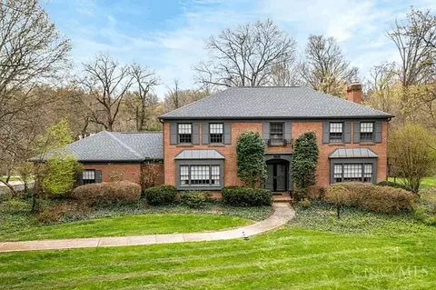 2785 Section Rd, Amberley, OH 45237